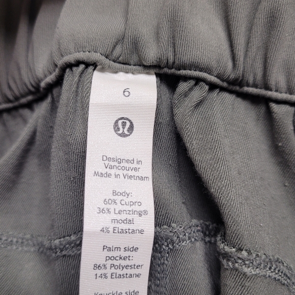 Lululemon Metropolis Maven High Rise Crop Cargo Pants Grey Sage 6 - Picture 11 of 12